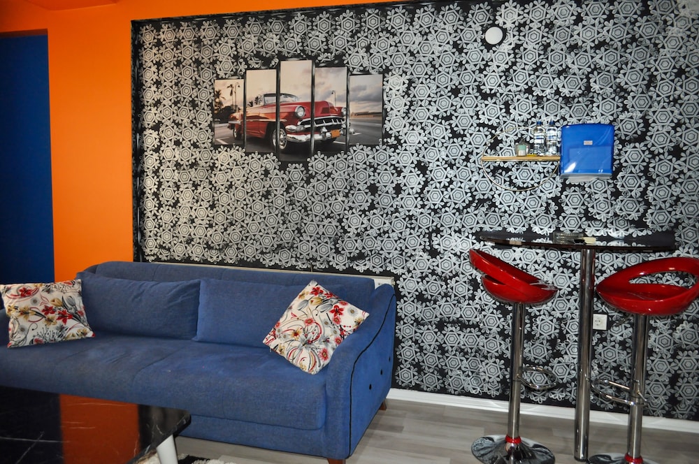 Royal Palace Boutique Hotel