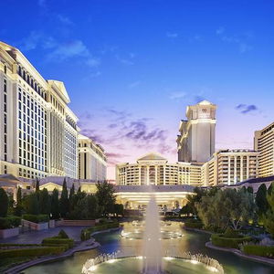 Hotel Nobu Hotel Caesars Palace cazare Las Vegas