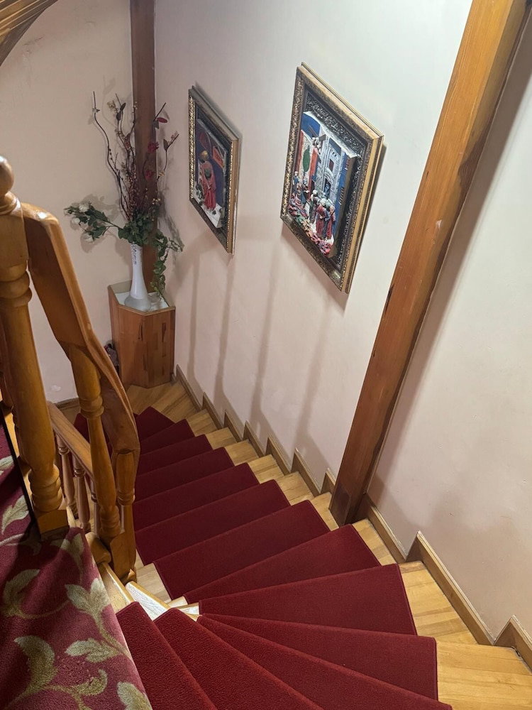 Yalı Hotel