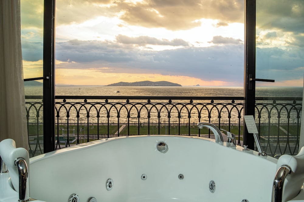 Hotel La Cielo Hotel Bostancı