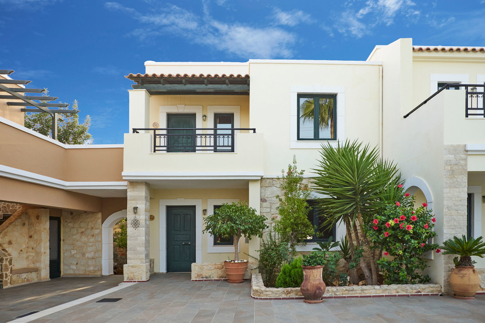 dal travel Dionysos Hotel Apartments & Studios