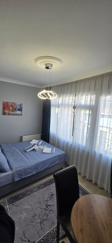 Hotel Taksi̇m Mi̇lenyum Aparths