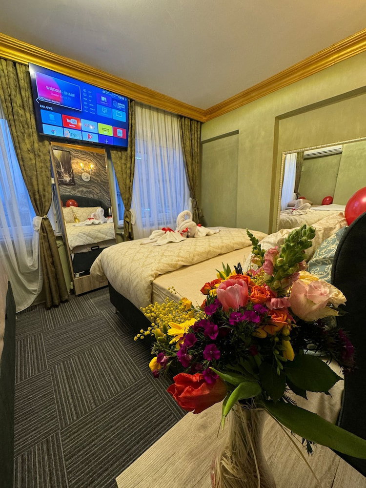 Hotel Gur Royal Hotel