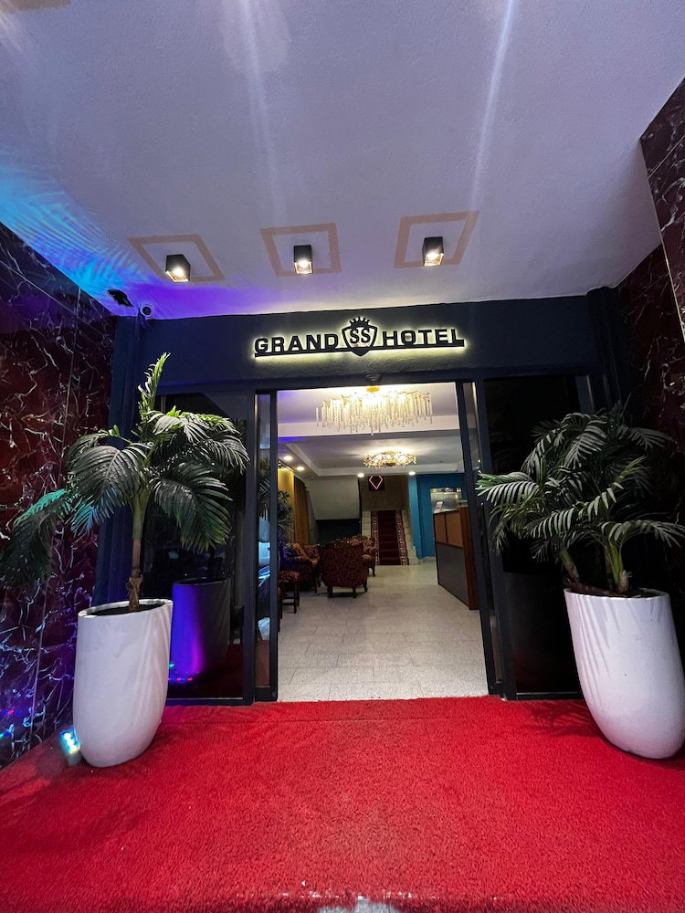 Hotel Grand S&S Hotel