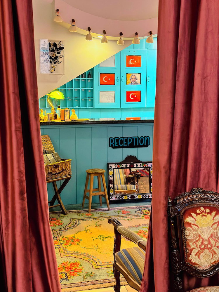 Hotel Sufi Homes