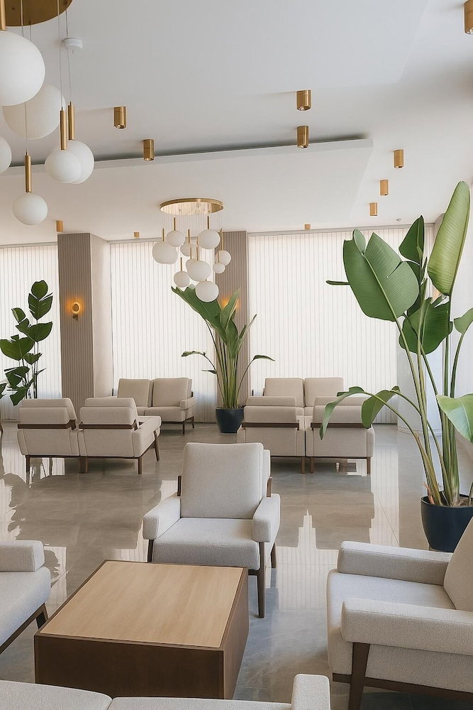 Hotel Opti̇mal Hotel