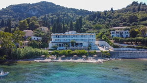 Hotel Kaiser Luxury Suites cazare Gastouri