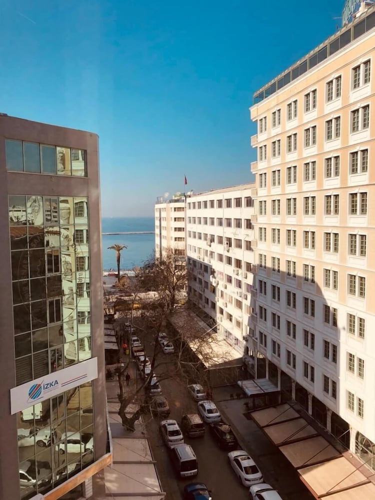 Hotel Elite Residence Alsancak