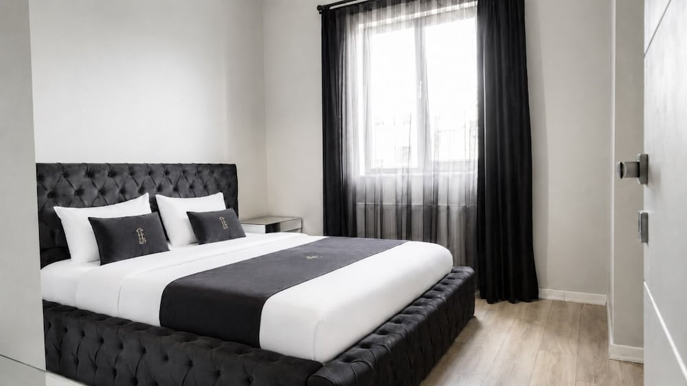 Ef Sui̇t Otel