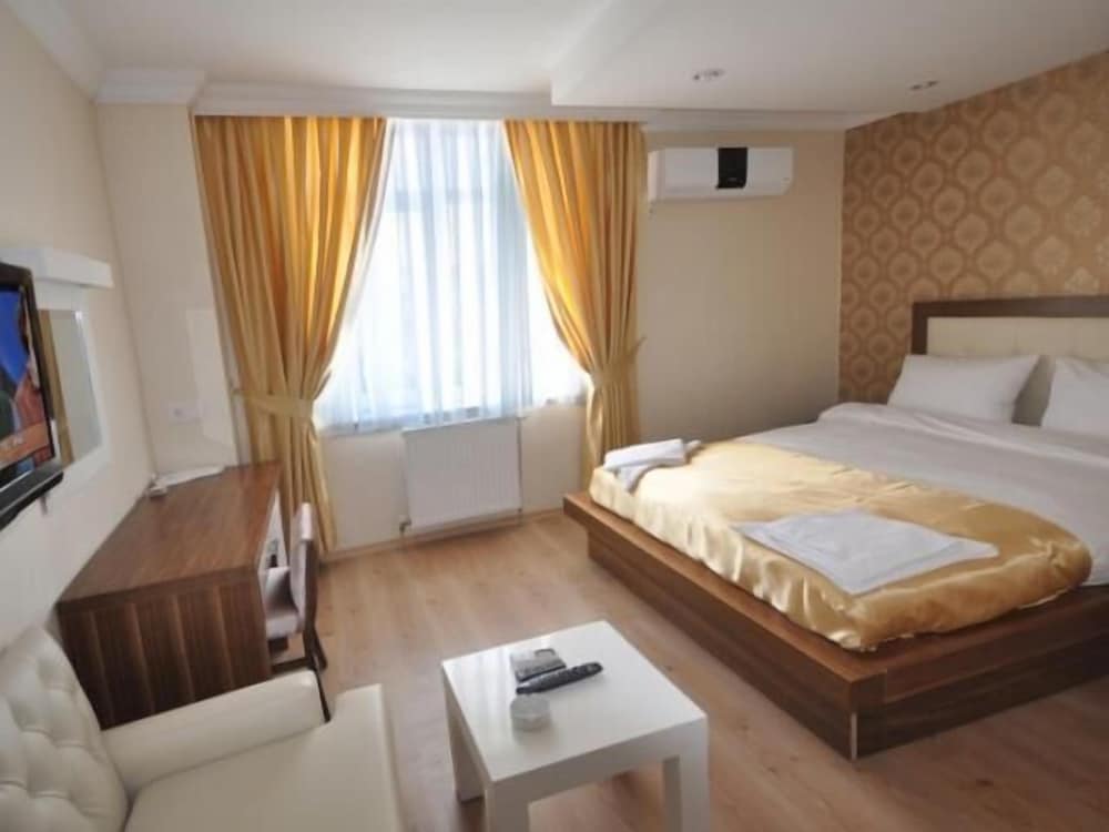 Hotel Savis Otel