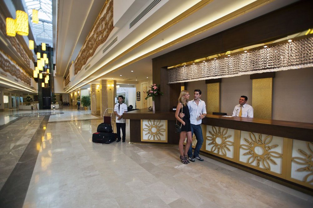 Crystal Tat Beach Pearl Collection - All Inclusive