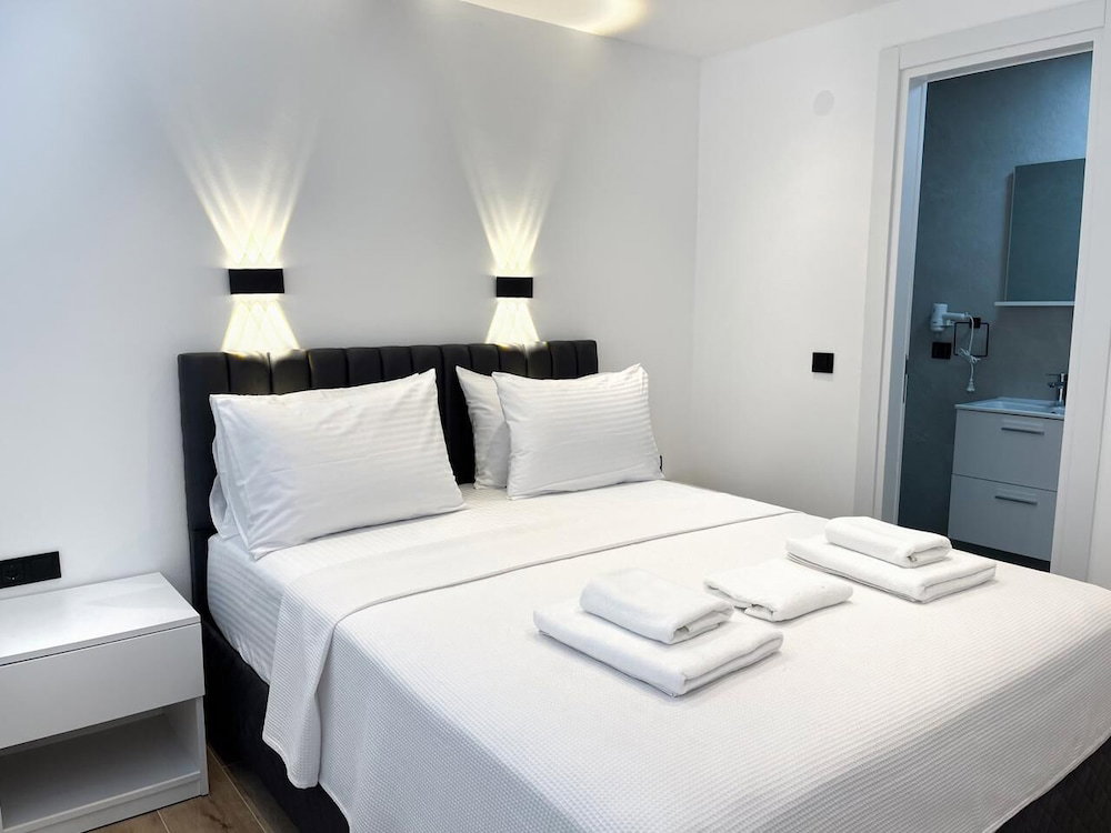 Hotel My Sunset Suite Apartments