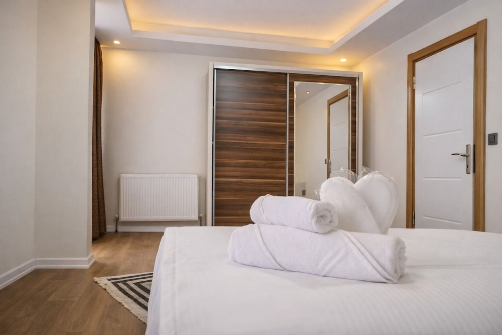 Hotel Elegance Suit Otel