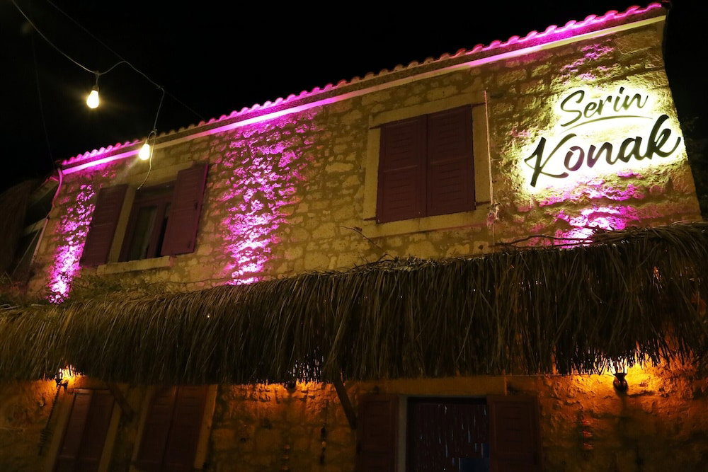 Hotel Serin Konak