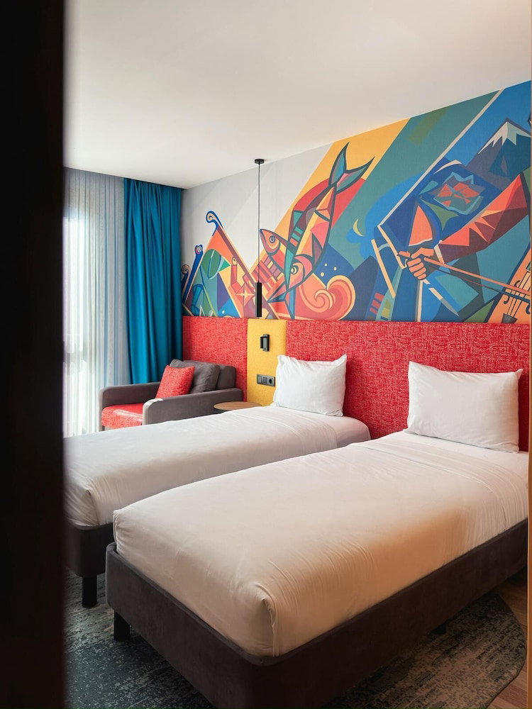 Hotel Axis Hotel