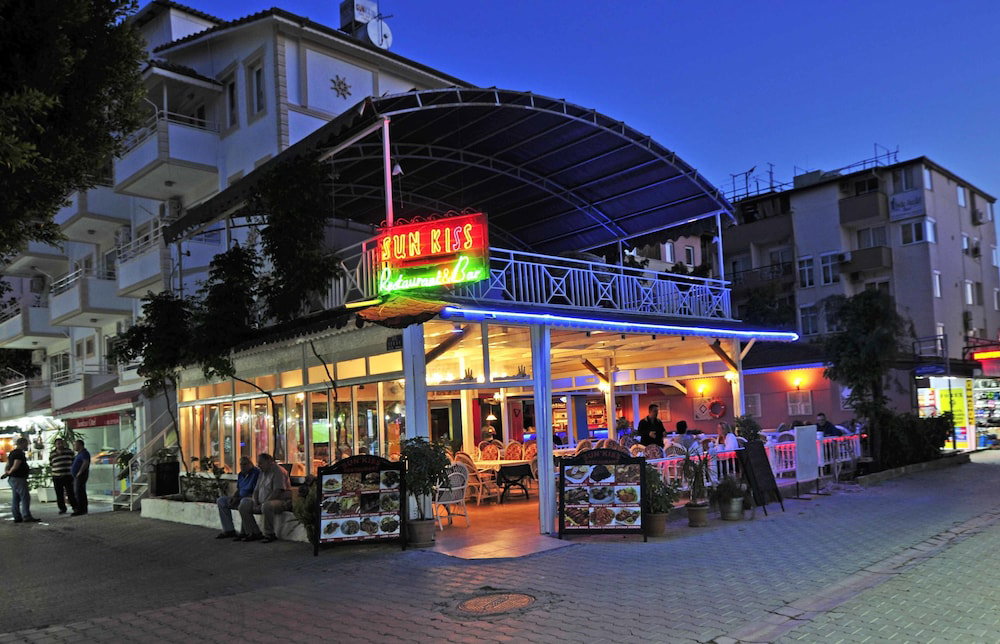 Hotel Sun Kiss Otel