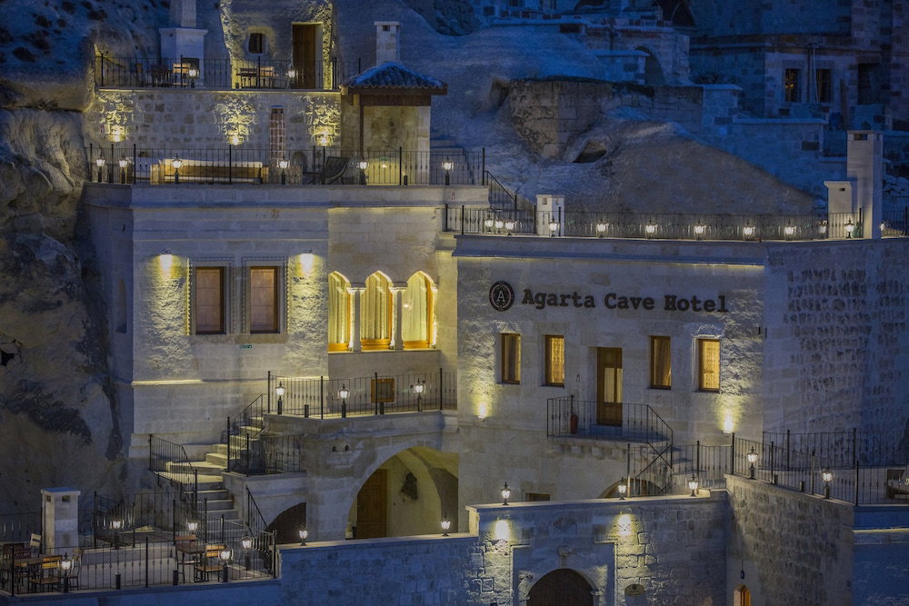 Hotel Agarta Cave Hotel