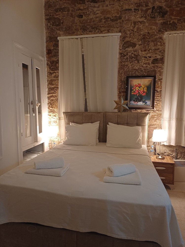 Hotel Lunarya Kulelikonak