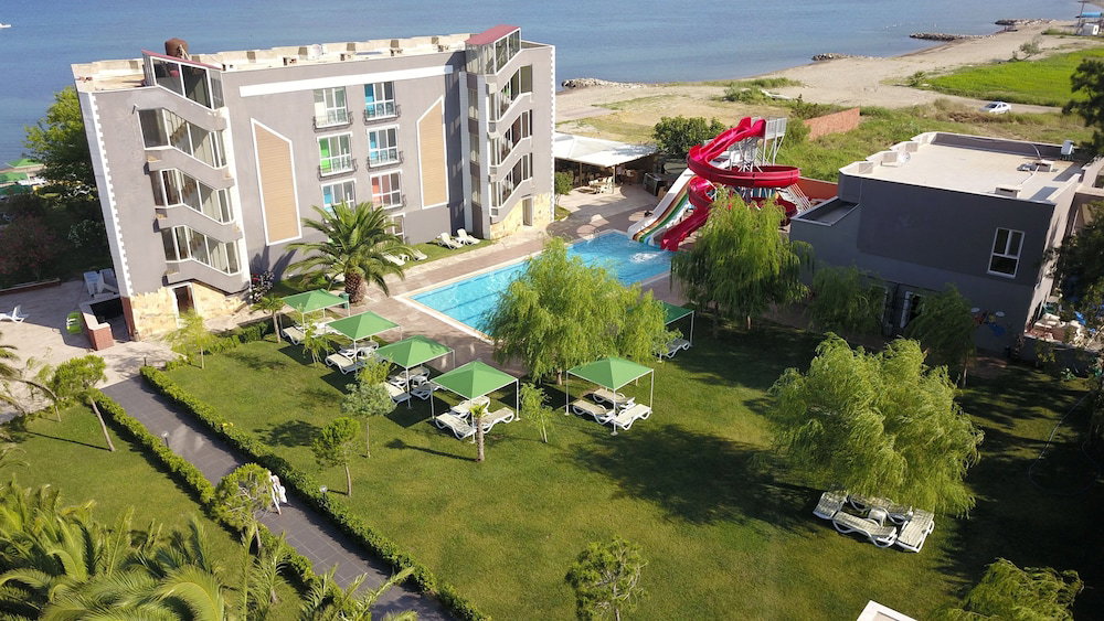 Hotel Aqua Nina Resort Hotel