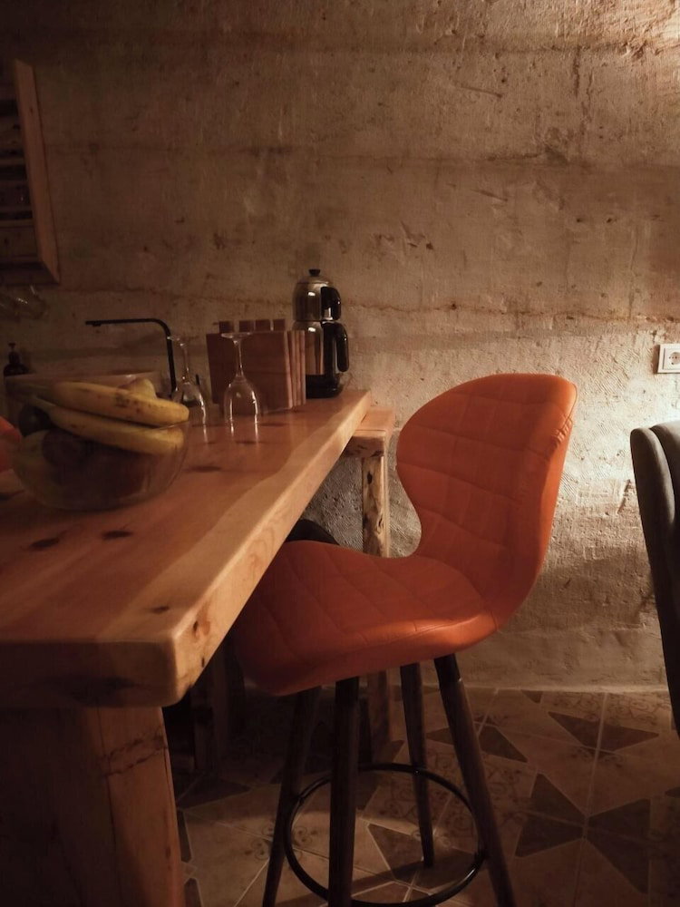 Hotel Deep Cave House