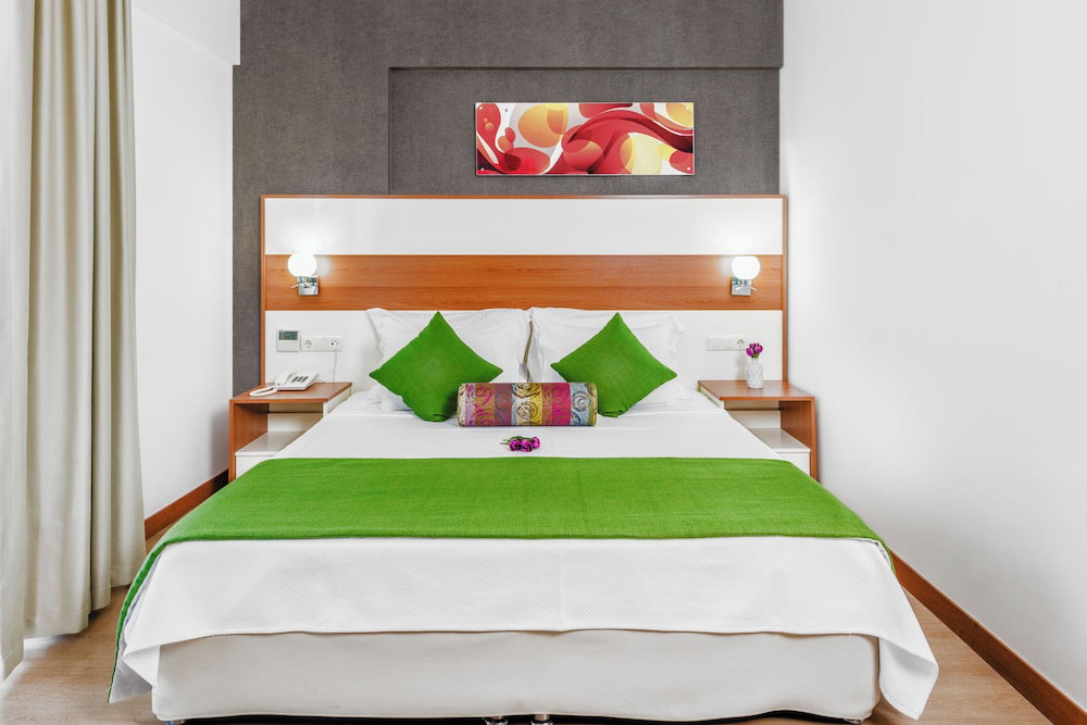 Hotel Ege Tulip Çeşme Hotel