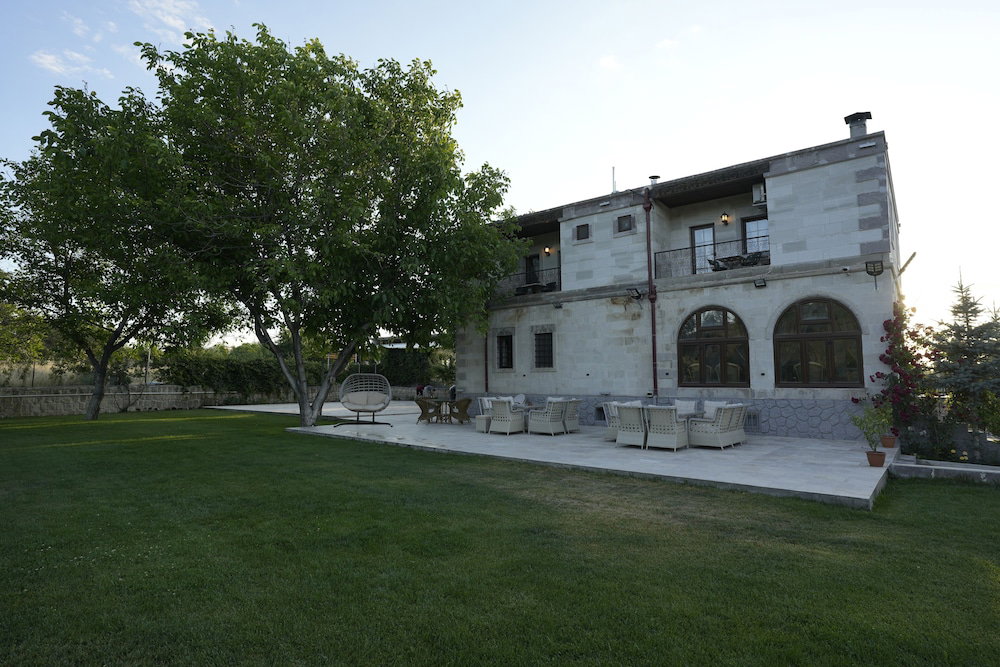 Hotel Cevizli Konak