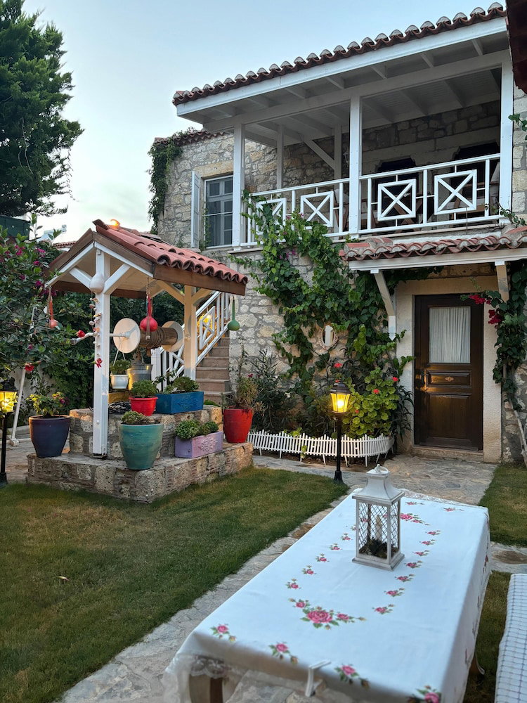 Hotel Taşdelen Otel Alaçatı
