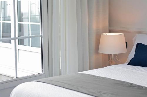 Hotel Apartamentos Plaza Constitucion - Larios