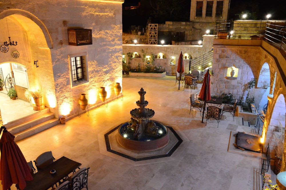 Hotel Pegas Cave Suites