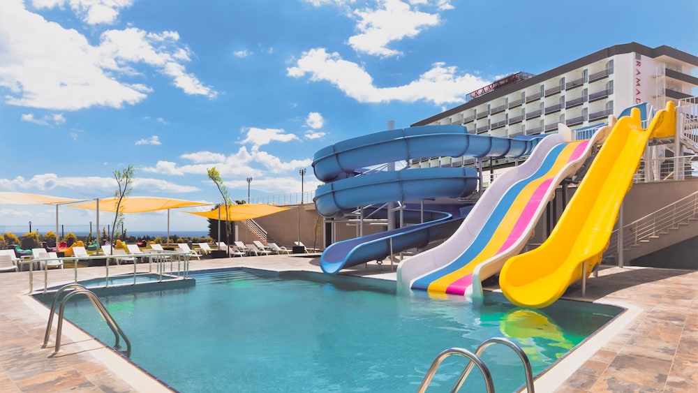 Hotel Ramada By Wyndham Tekirdag