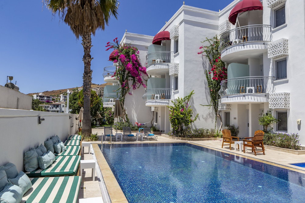 Hotel La Brezza Suite & Hotel