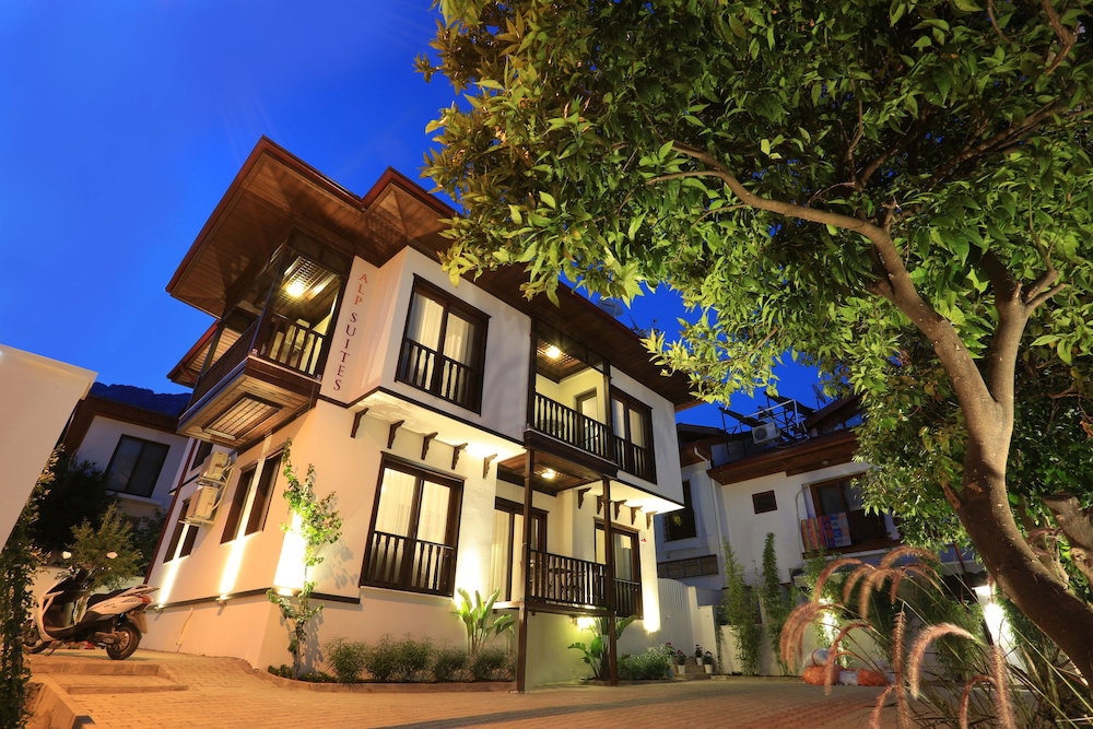 Hotel Alp Suites Mandalin