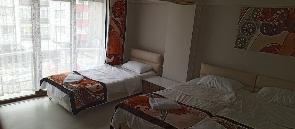 Ayışık Otel