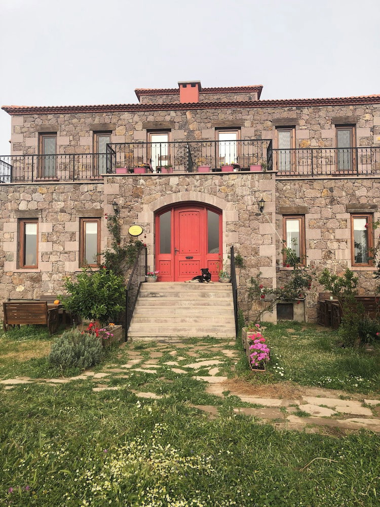 Hotel Assos Pırnal Köy Evi