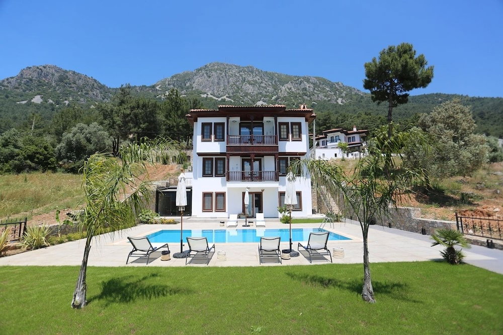 Hotel Alp Suites Safran