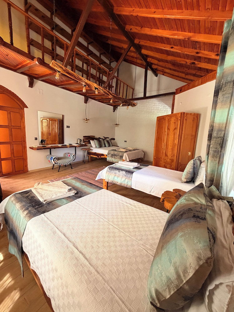 Tlos Butik Otel