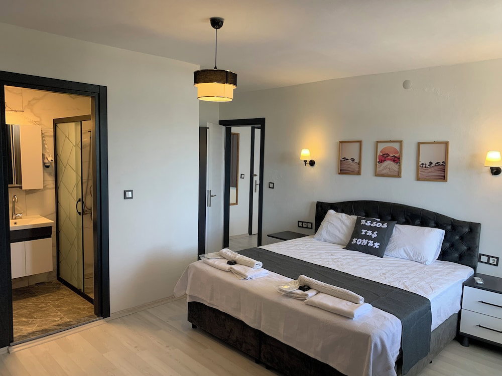 Hotel Assos Taş Konak