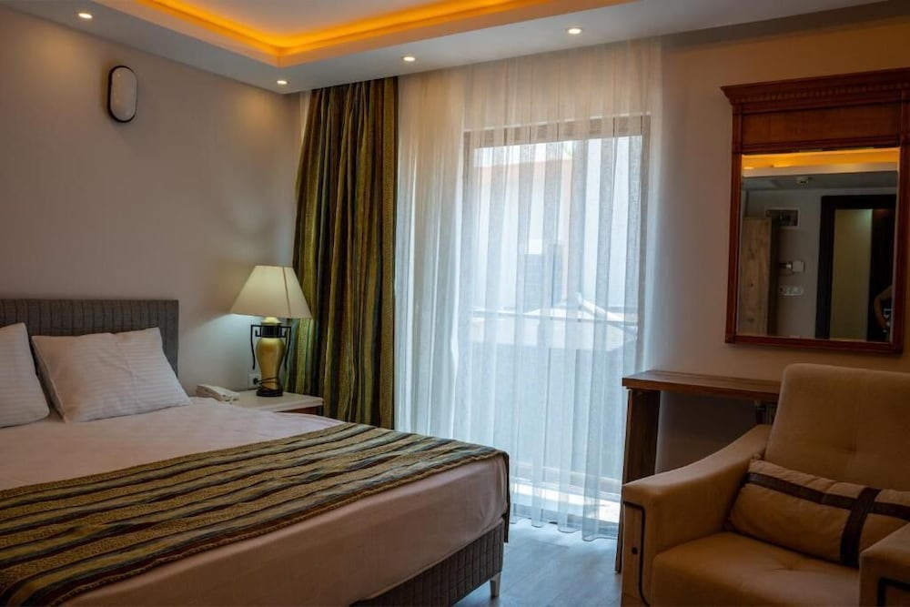 Hotel Velaris Boutique Hotel