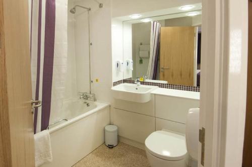 Premier Inn Chessington