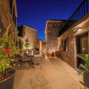 Hotel Buyan Han cazare Behram