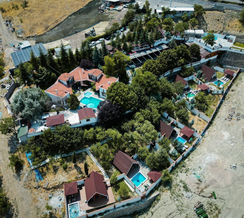 Hotel Çeli̇k Resort