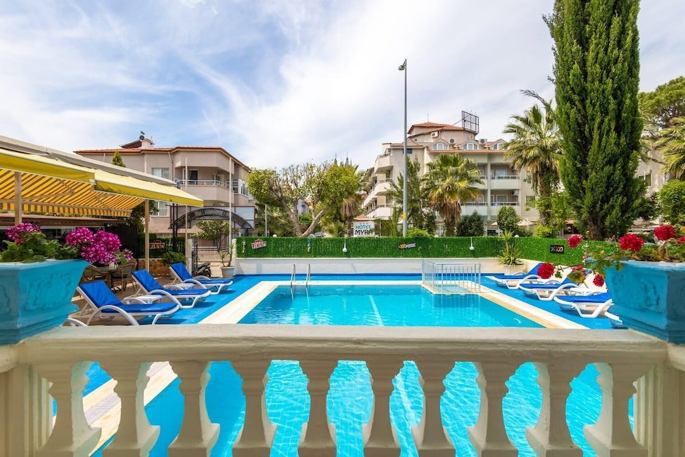 Hotel Karataş Apart