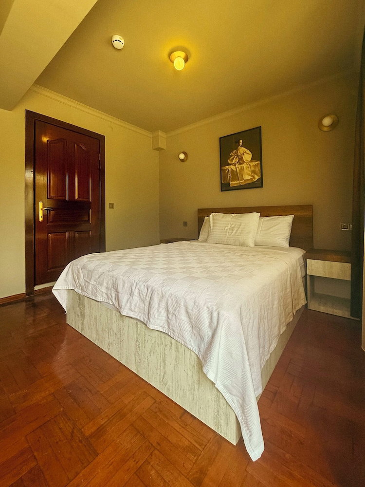 Tare Suites Urla