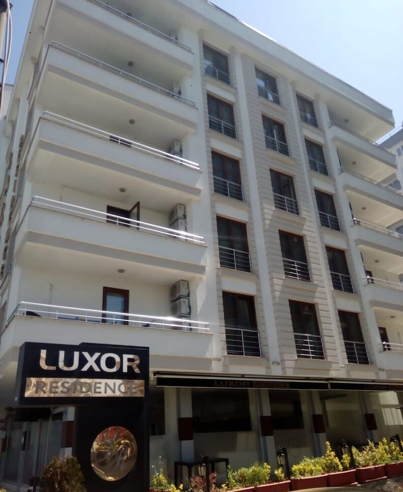 Hotel Luxor Residance