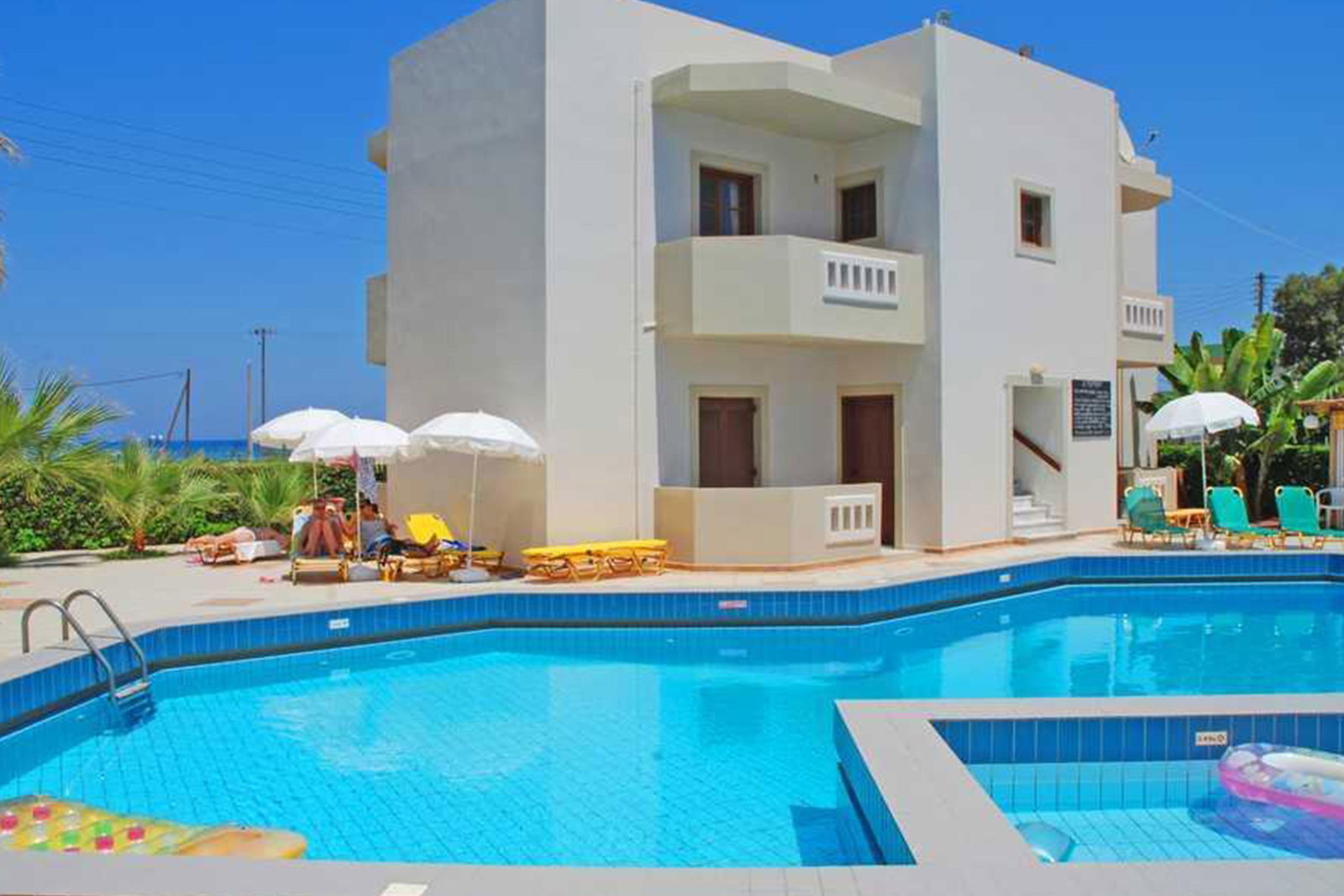 dal travel John Mary Apartments