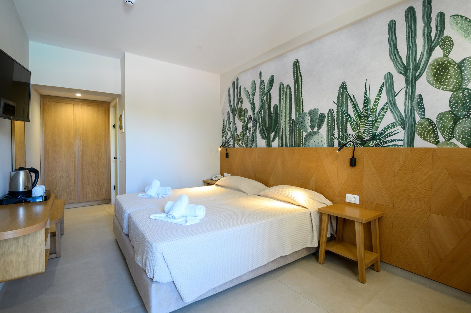 dal travel Malia Bay Beach Hotel & Bungalows