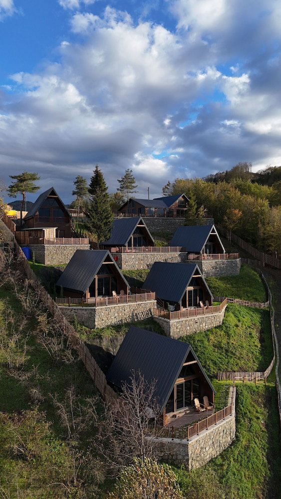 Hotel Ötüken Dağ Evleri̇