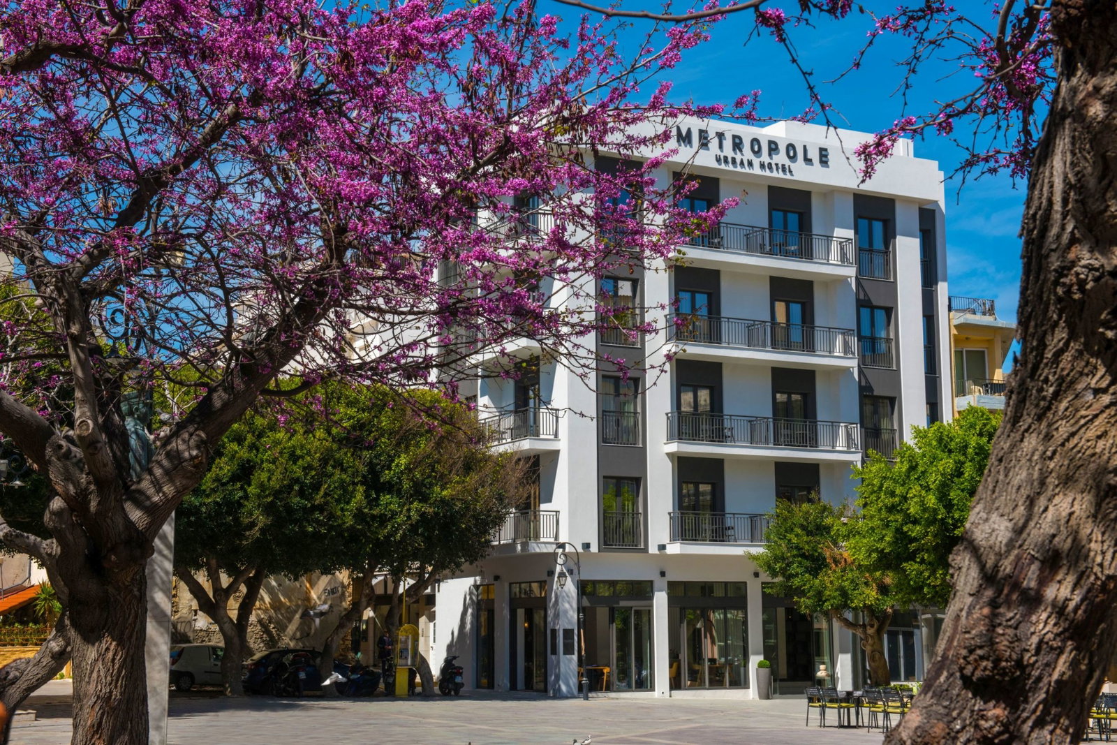 dal travel Metropole Urban Hotel
