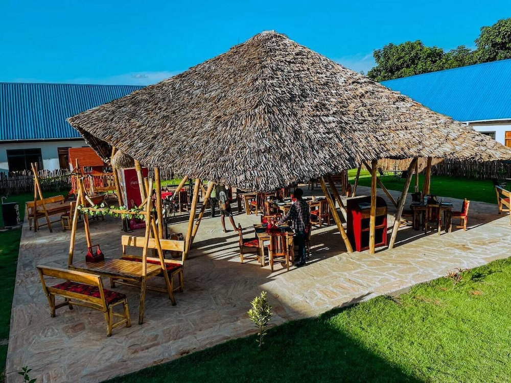 Hotel Dream Stay Lodge And Restaurant
