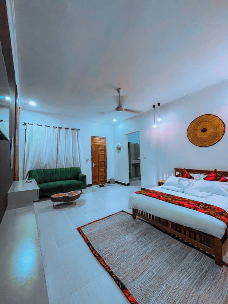 Dream Stay Lodge And Restaurant